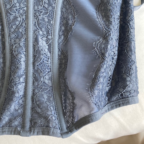 ✨SOLD✨Urban outfitters modern love corset - Picture 9 of 12